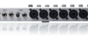 Zoom Multitrack SD Recorder Controller and Interface - Image 2