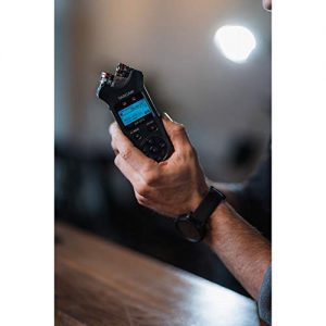 Tascam Digital Audio Recorder Bundle with Movo Microphone Shock Mount - Image 2