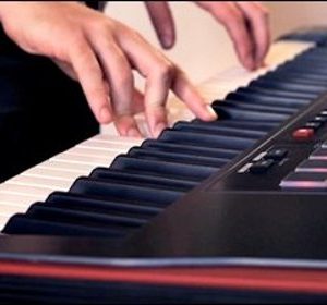 Novation Impulse 61 USB Midi Controller Keyboard - Image 4