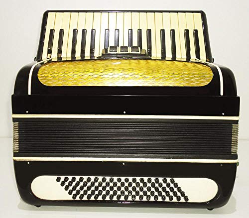 Piano Accordion Volna, made in Russia, 80 Bass, Folk Keyboard Accordian