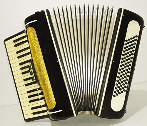 Piano Accordion Volna, made in Russia, 80 Bass, Folk Keyboard Accordian
