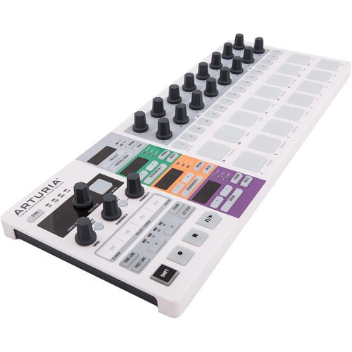 Arturia BeatStep Pro MIDI/Analog Controller & Sequencer and Basic Bundle
