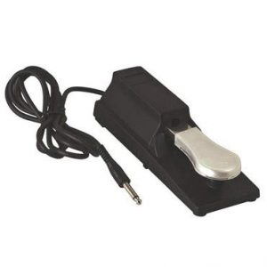 Yamaha Keyboard Package with Headphones - Image 4