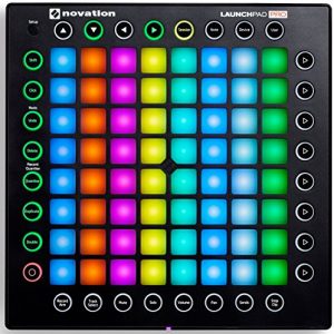 Novation Launchpad Pro Grid Controller Bundle with USB Hub - Image 2
