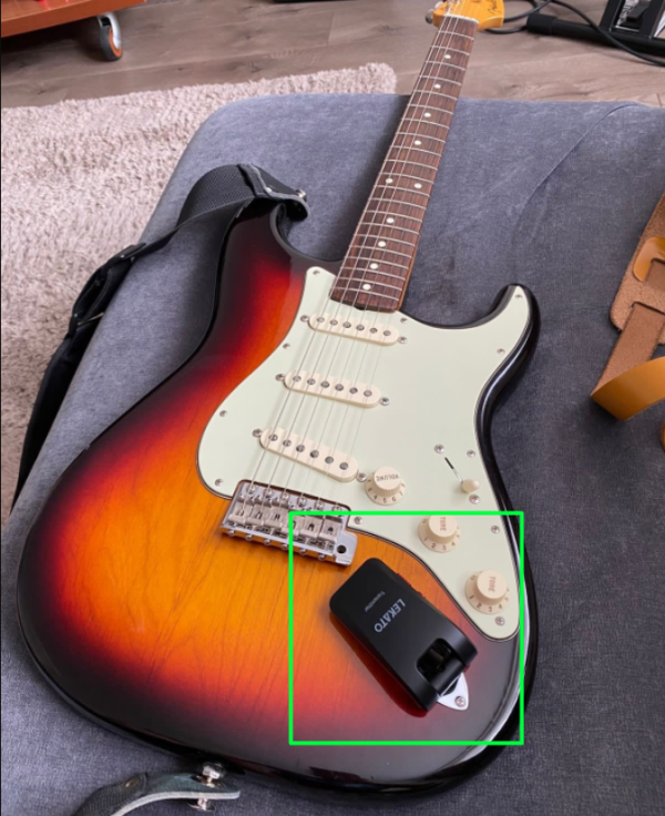 Wireless Guitar Transmitter and Receiver Stereo 2-in-1 Plugs with 6 Channels